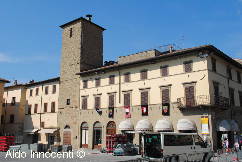 SANSEPOLCRO: PIAZZA DELLA TORRE DI BERTA